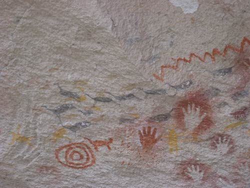 La Cueva de los Manos, rock paintings