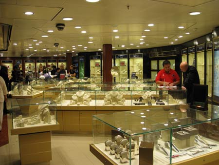 volendam shop