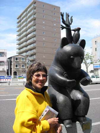 street statue hakodate