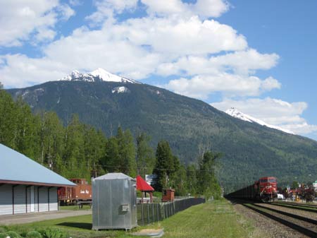 train passing revelstoke railroad museum