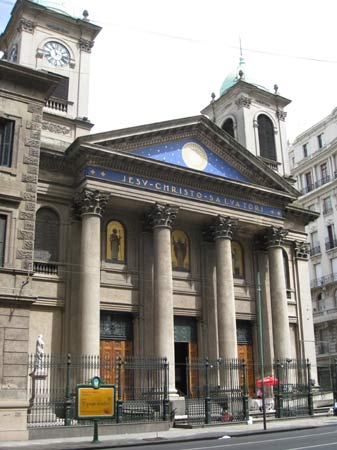 walking round Buenos Aires
